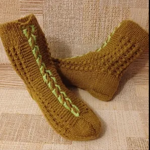 Носки ручной работы