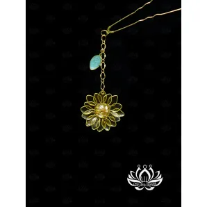 Шпилька для волос ручной работы "Аника" в технике Витраль. Золотистый. Единственный экземпляр. Цветы Канзаши на волосы Ваши.