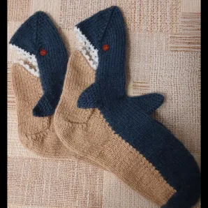 Носки ручной работы