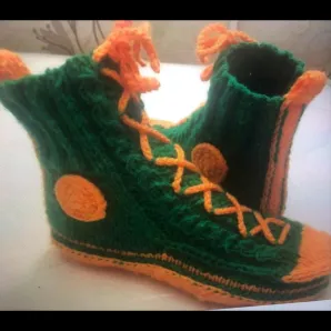 Носки ручной работы