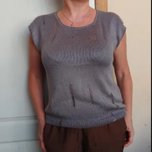 Блузка с коротким рукавом ручной работы