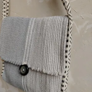 Домотканая сумка из хлопковых шнуров. Ручная работа.