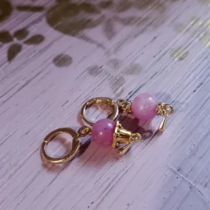 Серьги с розовым апатитом
