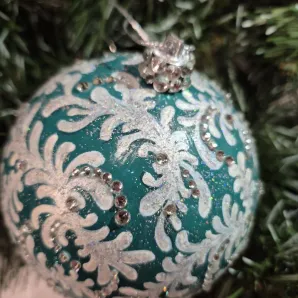 Шар новогодний