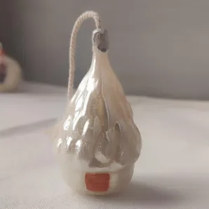 Свеча новогодняя игрушка Избушка ручной работы