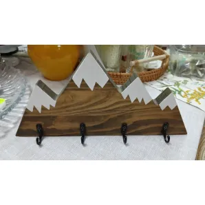 Ключница из дерева Горы