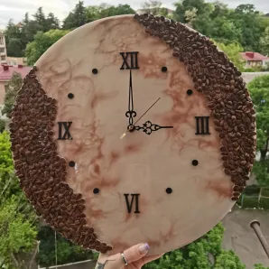 Часы из эпоксидной