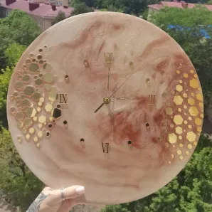 Часы из эпоксидной смолы