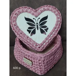 Корзинка ручной работы вязанная из шнура с деревянным дном и крышкой