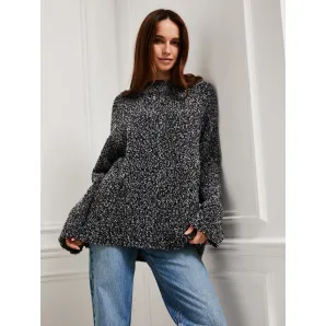 Свитер серый букле