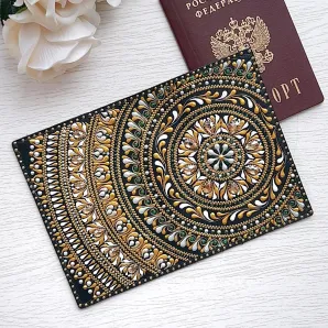 Обложка для паспорта из натуральной кожи "Гармония в золоте"