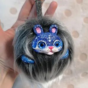 Брелок из меха и полимерной глины