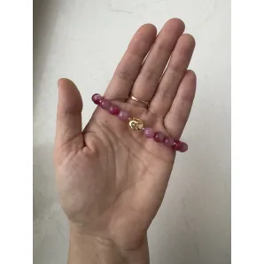 Браслет из натурального арбузного кварца с позолоченной бусиной