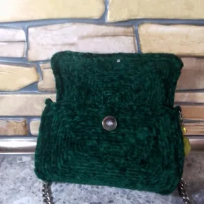 Сумка клатч зелёная бархат ручной работы Ессентуки