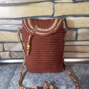 Сумочка через плечо вязаная крючком ручной работы цвет терракотовый Ессентуки
