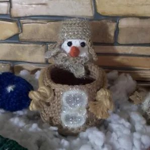 Снеговик корзинка связанная крючком ручной работы Ессентуки