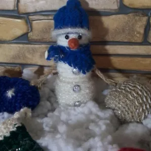 Снеговик связанный крючком ручная работа Ессентуки