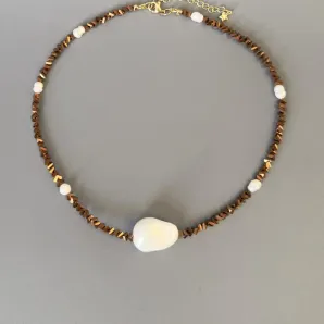 Чокер из алмазного стекла с крупной жемчужиной майорка и натуральным культивированным речным жемчугом