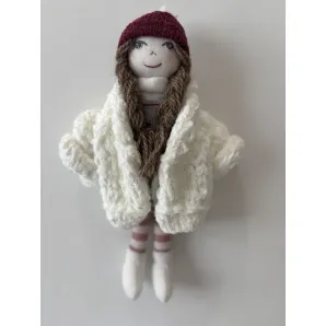 Кукла ручной работы — верный друг для вашей малышки