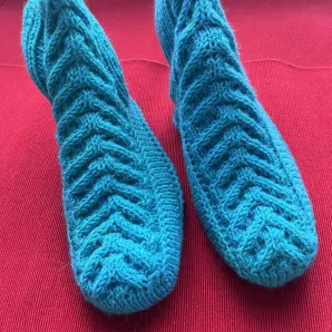 Вязаные носки