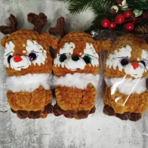 Гринч, олень,пингвин