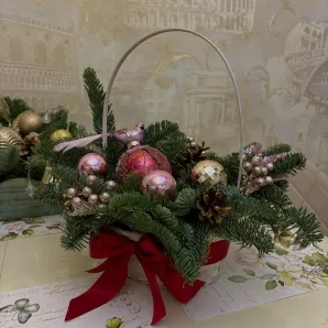 Елочная композиция