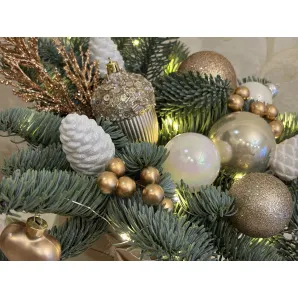 Елочные композиции