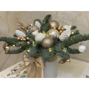 Елочные композиции