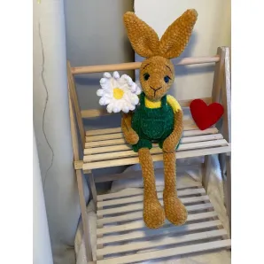 Кролик вязаная игрушка