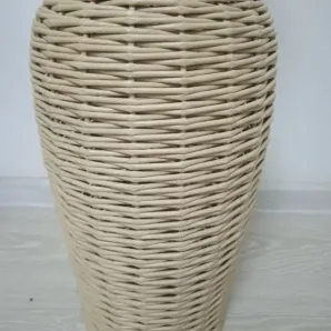 Ваза напольная плетёная