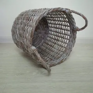 Корзина плетёная