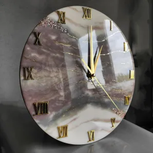Дизайнерские часы из эпоксидной смолы в диаметре 30 см