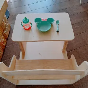 Детский обеденный стол