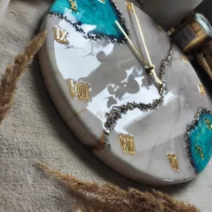 Часы "Бирюзовые острова "из эпоксидной смолы 35 см