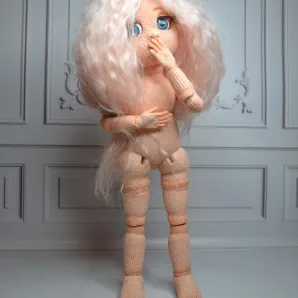Кукла вязаная крючком