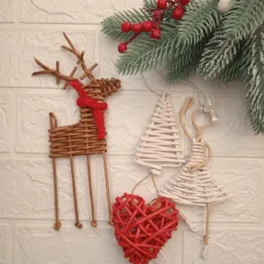 Новогодняя игрушка "олень"