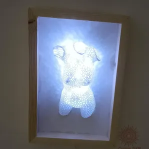 Панно 3D с подсветкой "Силуэт ЖЕНЩИНЫ (Воронов)"