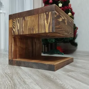 Тумбочка прикроватная из натурального дерева