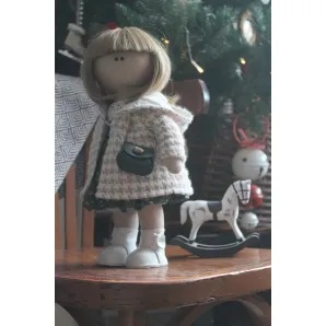 Кукла текстильная интерьерная большеголовка в пальто