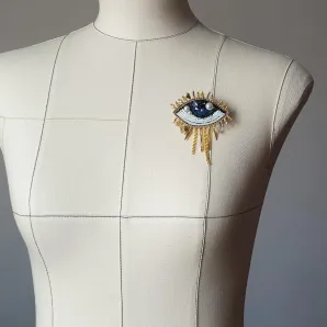 Брошь из бисера глаз. Брошка булавка бижутерия на пиджак, пальто, свитер, платье.