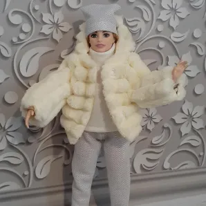 Одежда для кукол Барби пышечка.