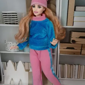 Одежда для кукол Барби пышечка.