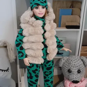 Одежда для кукол Барби пышечка.