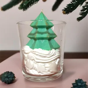 Новогодняя ароматическая свеча "Елочка"