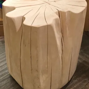 Напольная подставка для цветов