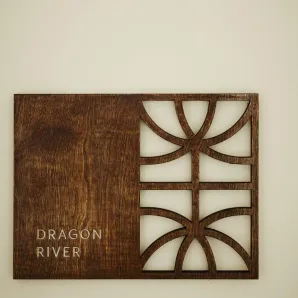 Интерьерные вывески и слова