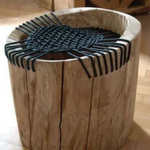 Напольная подставка для цветов