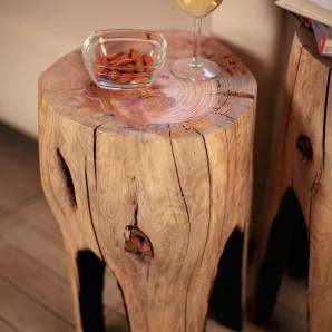 Напольная подставка для цветов