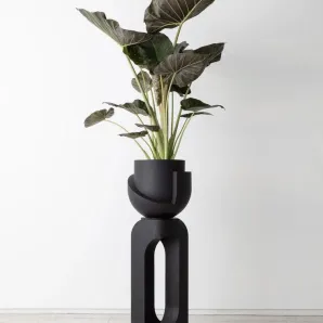 Напольная подставка для цветов