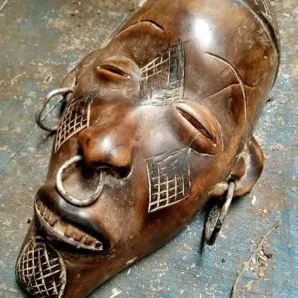 Маска интерьерная